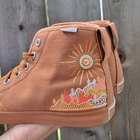 Sunrise Mountain High Top BANGS Shoes - Picture 7 of 16